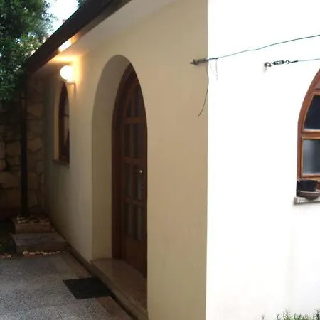 No 6 - Dalia Apartment *